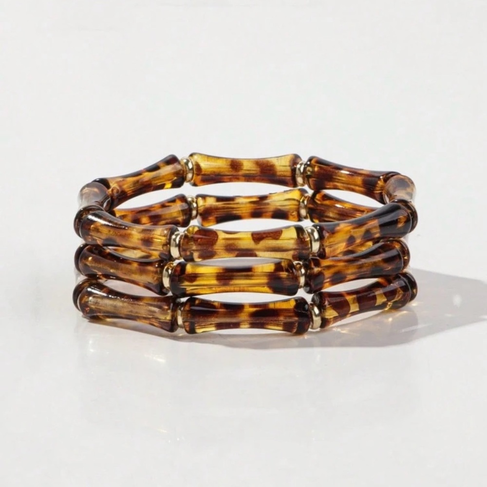 Elegant Tortoise Shell Bracelet